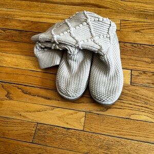 Ugg knit boots